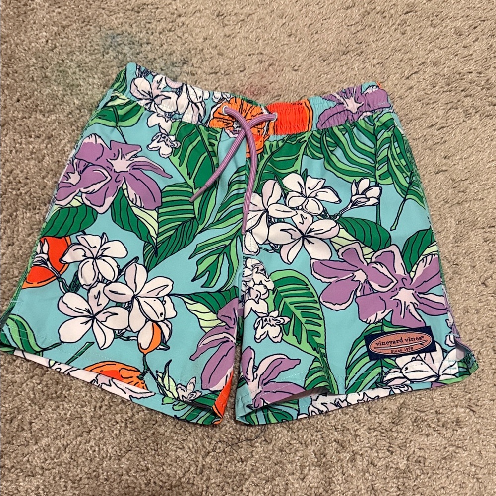 Boys vineyard vines swim trunks